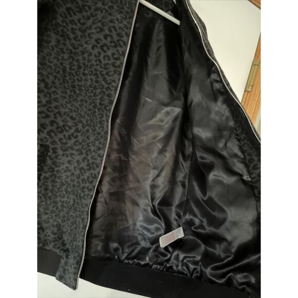 F&F Women’s Full Zip Jacket Black Gray Leopard Print Fleece Coat Size US 6 Lined - Picture 4 of 16